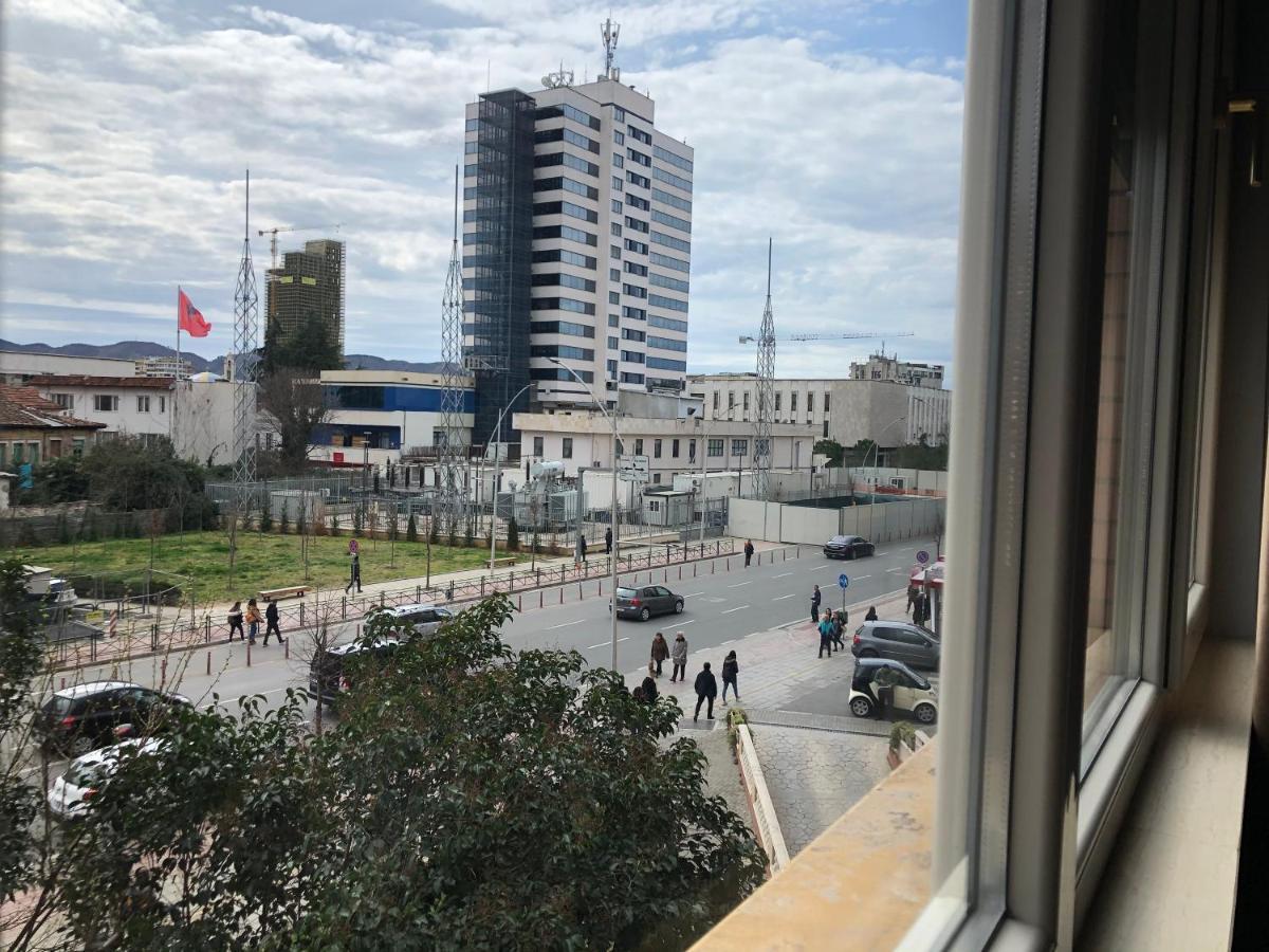 In Center Hotel تيرانا المظهر الخارجي الصورة